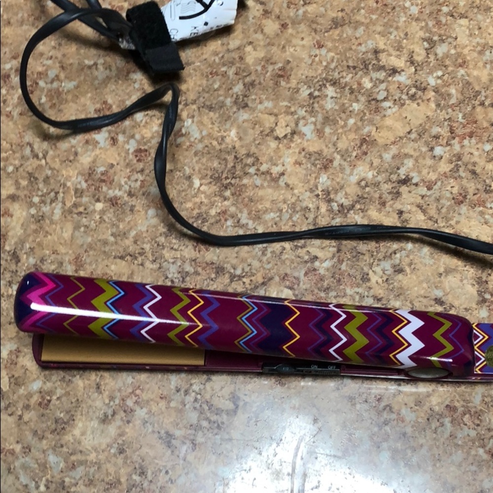 CHI Air hair straightener